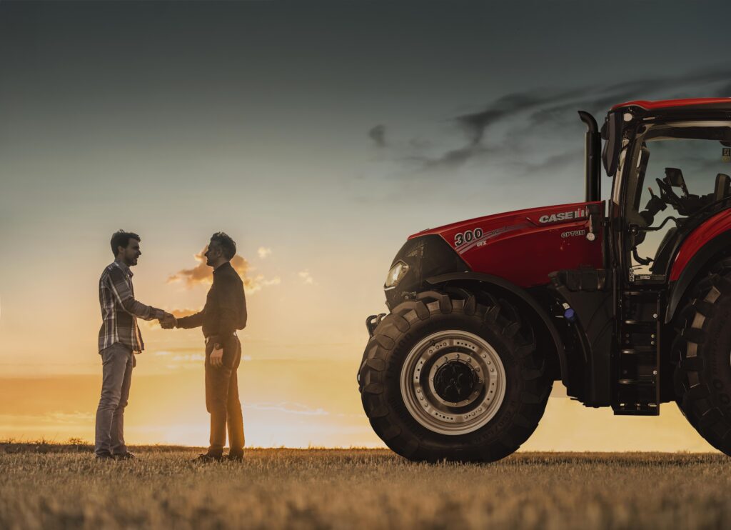 p40 200a3967 optum300cvx shakehands0218